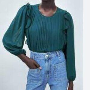 - Zara pleated forest green  ruffled blouse sz meduim